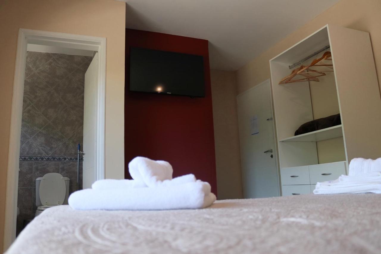 Limay Bed&Breakfast Neuquén Eksteriør bilde